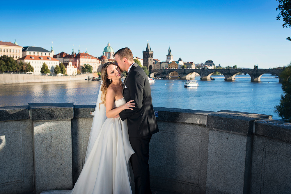 zdjęcia ślubne w Pradze
